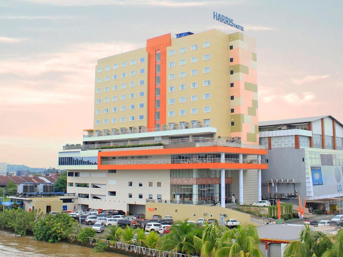 Harris Hotel Samarinda Eksteriør bilde