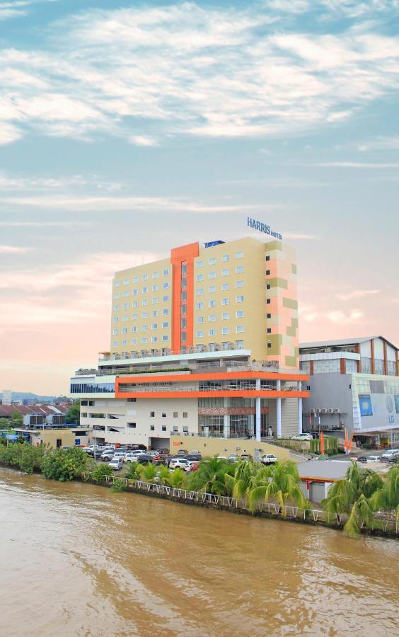 Harris Hotel Samarinda Eksteriør bilde